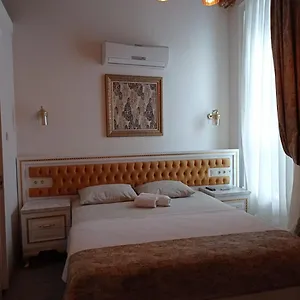 Budakzade Konagi Otel-restaurant 1841 Otel İzmir